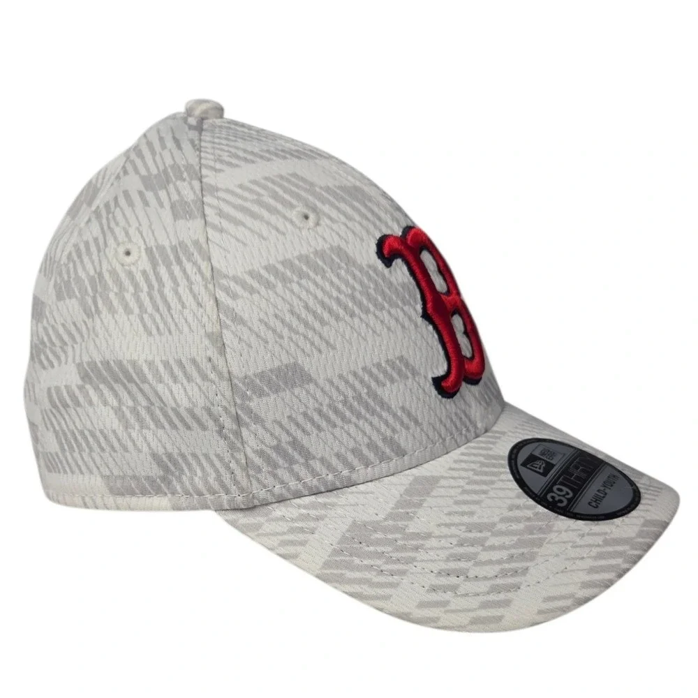Boston Red Sox New Era 39THIRTY‎ CHILD YOUTH Stretch Fit Hat White Gray MLB NEW